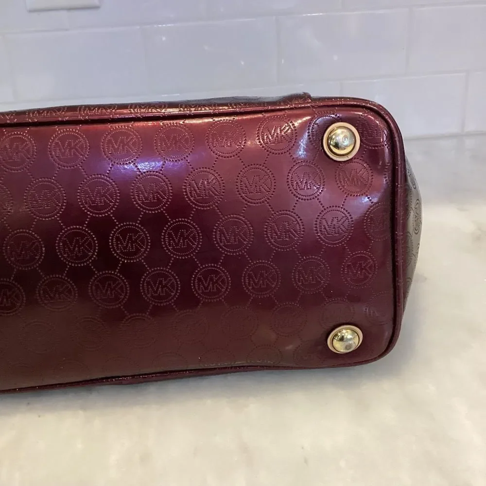 Michael Kors Bag Purse Handbag Leather Embossed Signature Patent EW Jet Set Tote